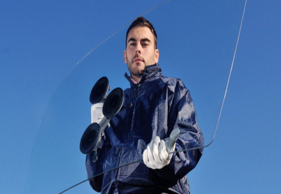 Profesionales para el cambio de luna de automóvil en Mallorca